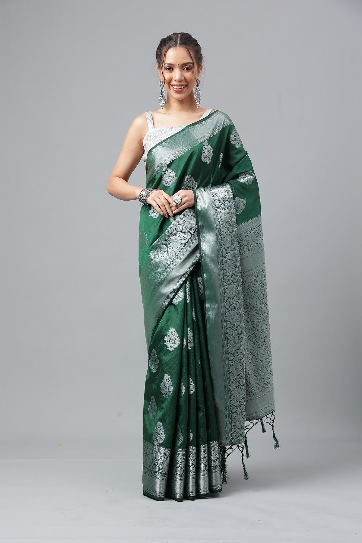 Prasthan Dark Green Woven Silver Jari Cottan Raw Silk Kanjivaram Saree With Heavy Brocade Blouse
