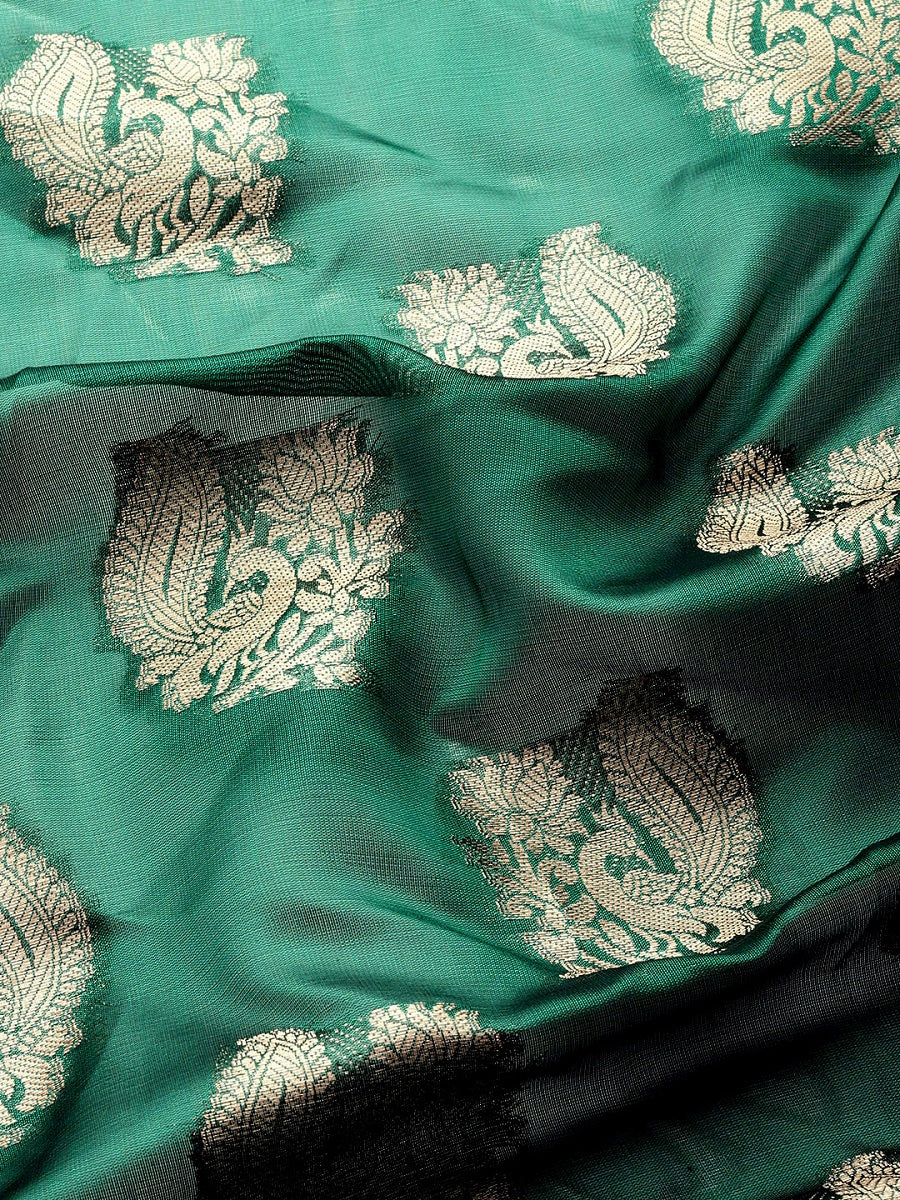 Partywear Green Woven Gold Jari Organja Silk Kanjivaram Saree With Heavy Brocade Blouse